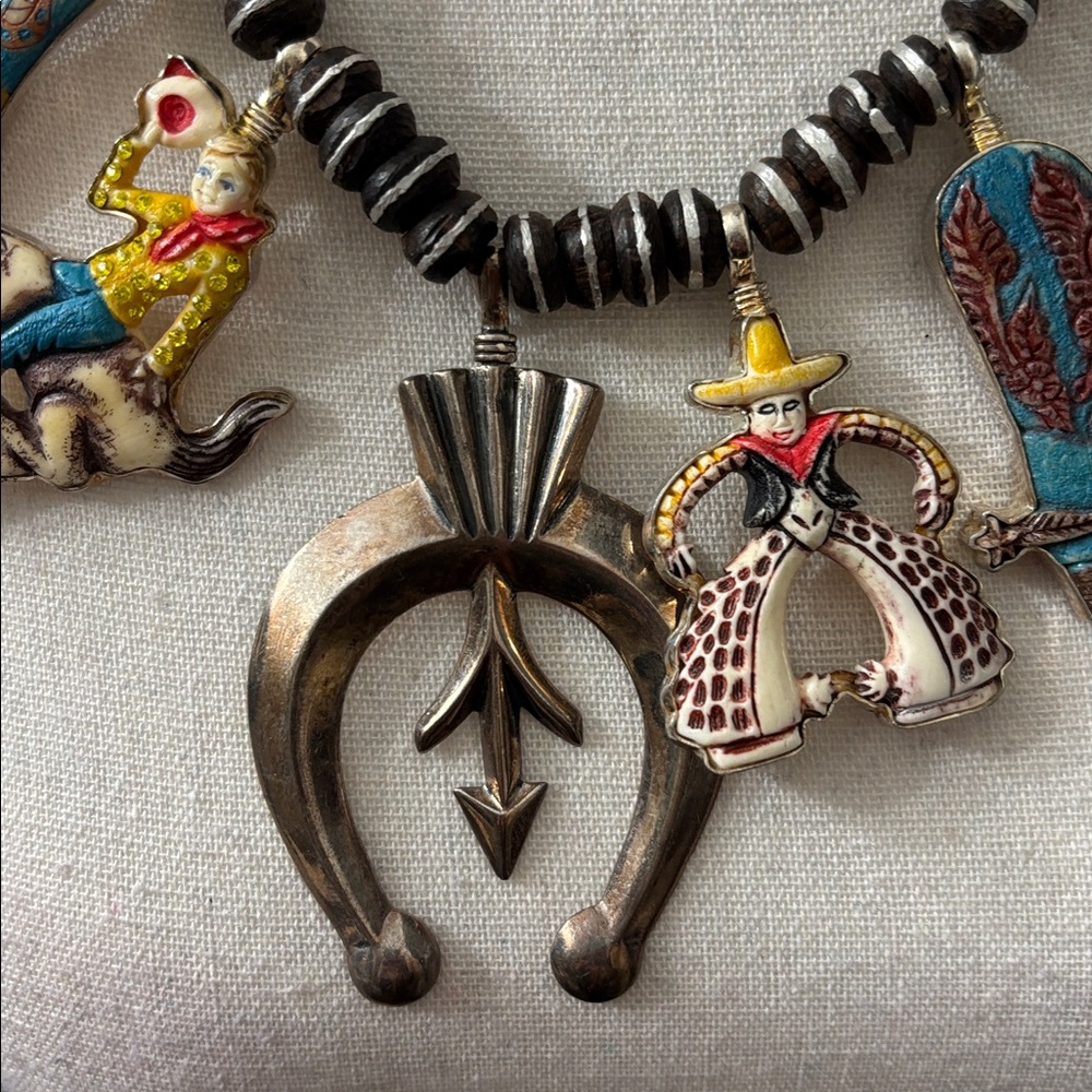 Coreen Cordova Wild West Necklace - Picture 4 of 15